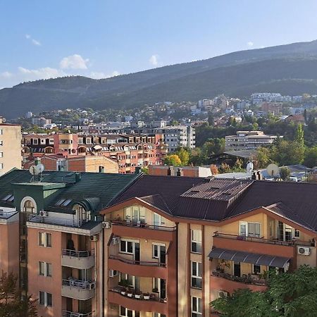 Golden Delight Central Apartment Skopje Zewnętrze zdjęcie