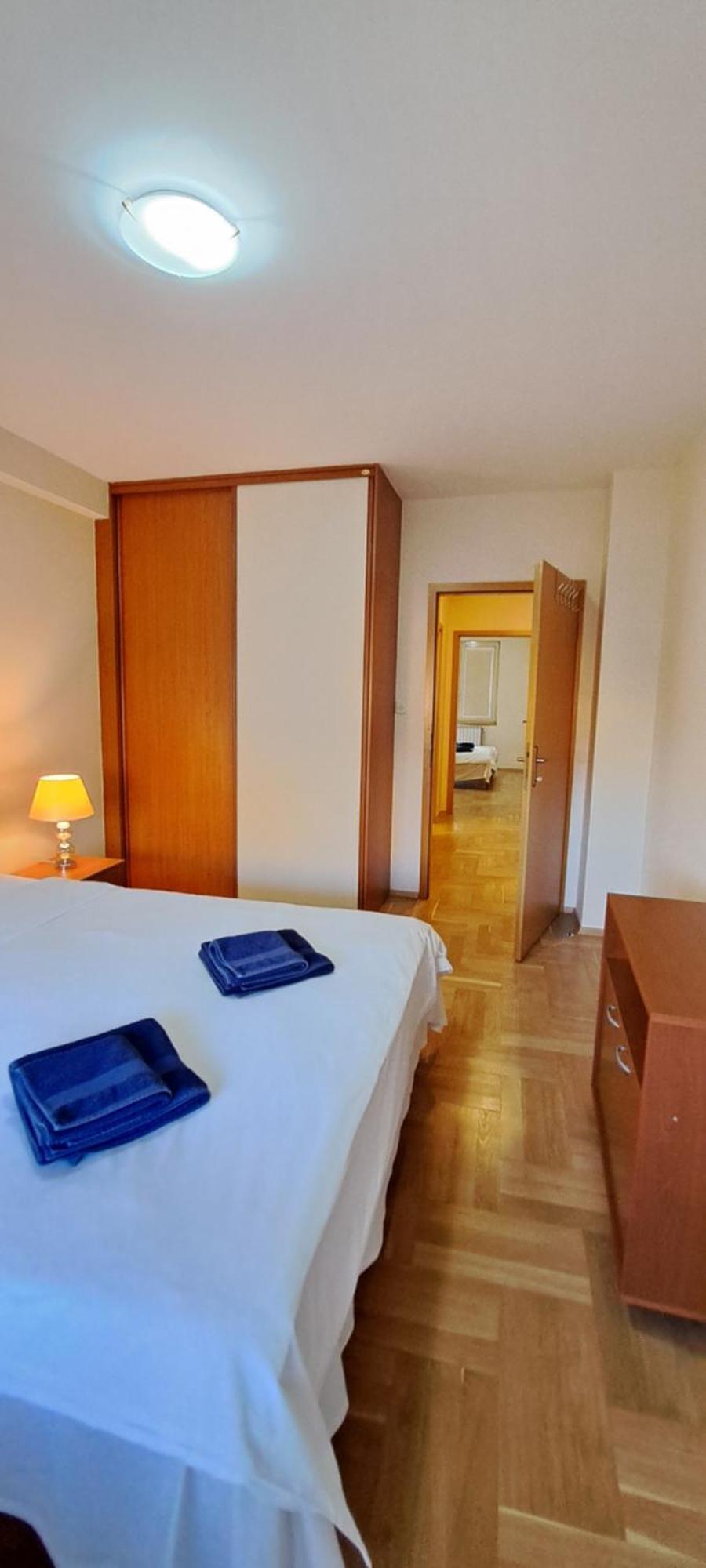 Golden Delight Central Apartment Skopje Zewnętrze zdjęcie