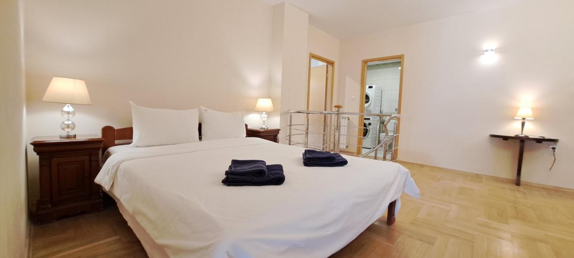 Golden Delight Central Apartment Skopje Zewnętrze zdjęcie